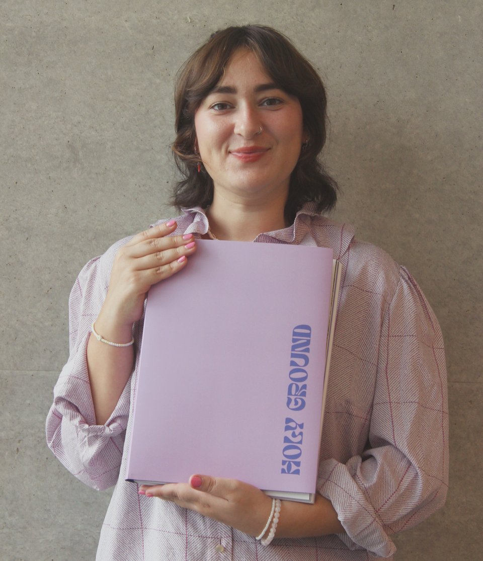 Portrait mit Master-Thesis