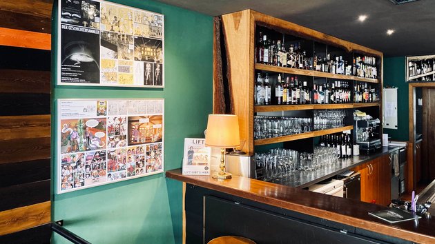 Ausstellung "Architektur und Comic" vor Ort im Fais Dodo in Stuttgart.