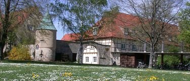 Aussenaufnahme der Hochschule Rottenburg 
