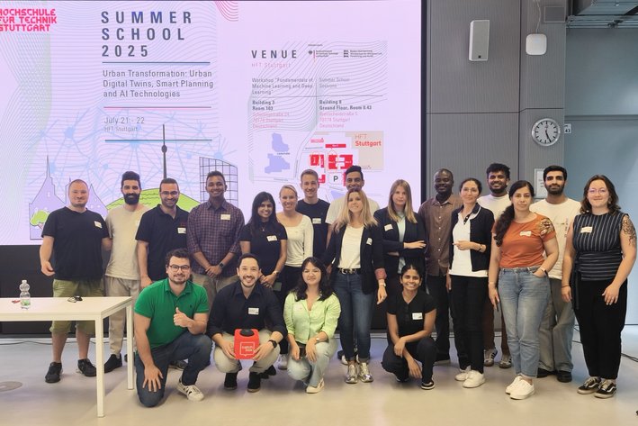 Gruppe der Teilnehmenden an der Summer School