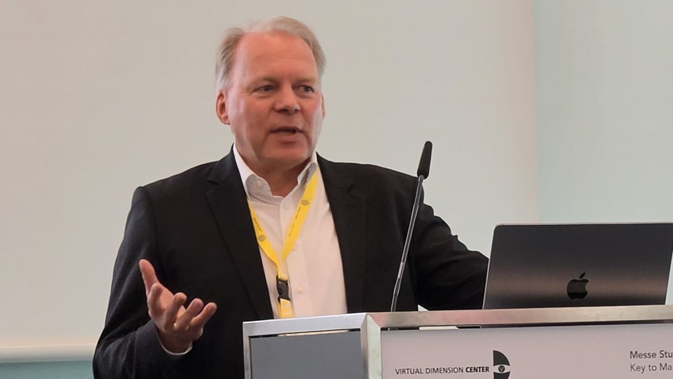 Vortrag „IoT, AI and Virtual Worlds in Tourism“ von Prof. Dr.-Ing. Dieter Uckelmann