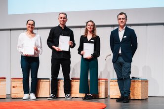 Vier Preisträger auf der Stipendienfeier 2024