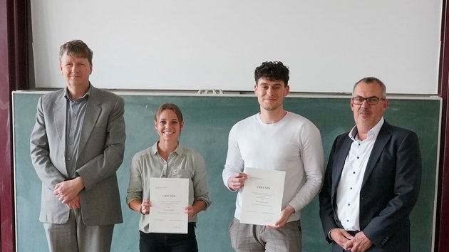 Foto mit dem Preisträger und der Preisträgerin