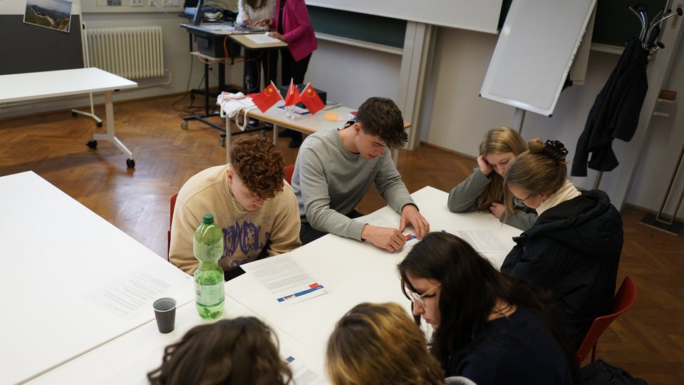 Arbeitsgruppe beim Klimaplanspiel 2025