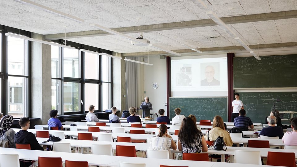 Probevorlesung bei Afterschool 2026