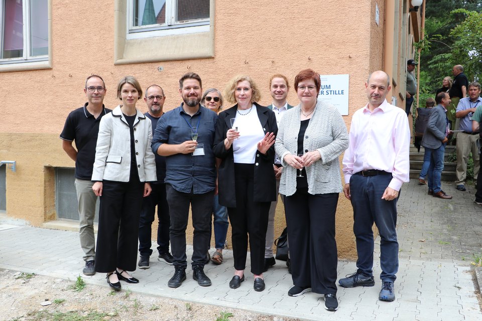 Gruppenfoto der Beteiligten von der HFT Stuttgart