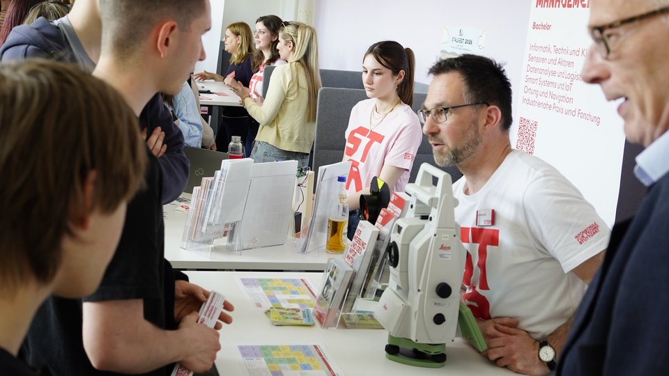 Studiengangspräsentation bei Afterschool 2026