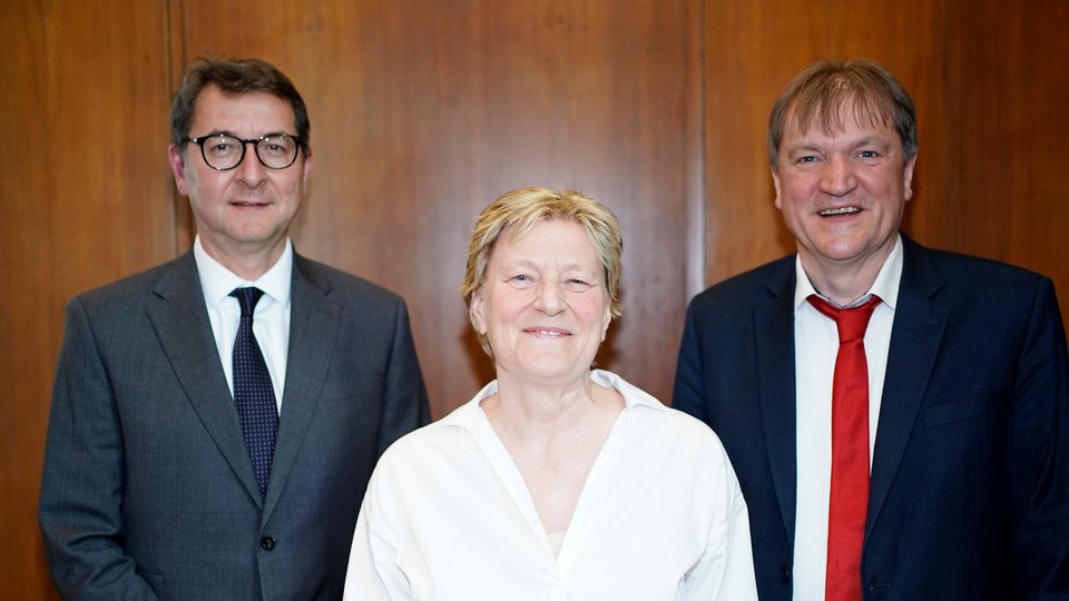 Die wiedergewählten Prorektoren Prof. Dr. Gaspers, Prof. Dr. Sohn und Prof. Dr. Coors