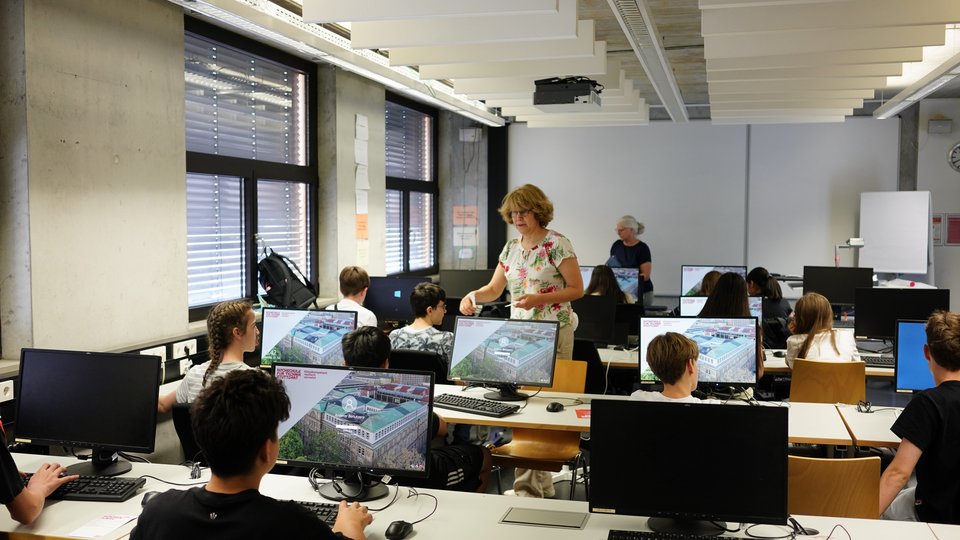 Workshop für Schülerinnen und Schüler an der HFT Stuttgart