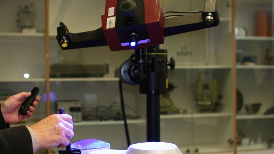 Industrielle Messtechnik mit Streifenlicht-Projektions-System Atos