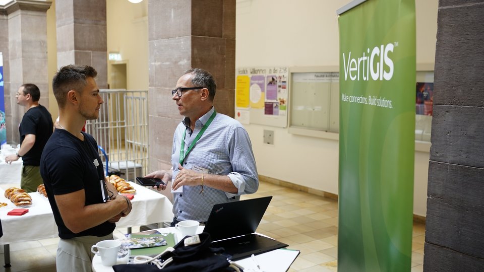 Esri Anwendertreffen 2025 Networking im Lichthof