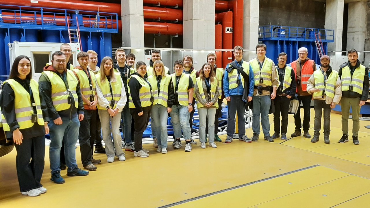 Exkursion Illwerke Gruppenbild