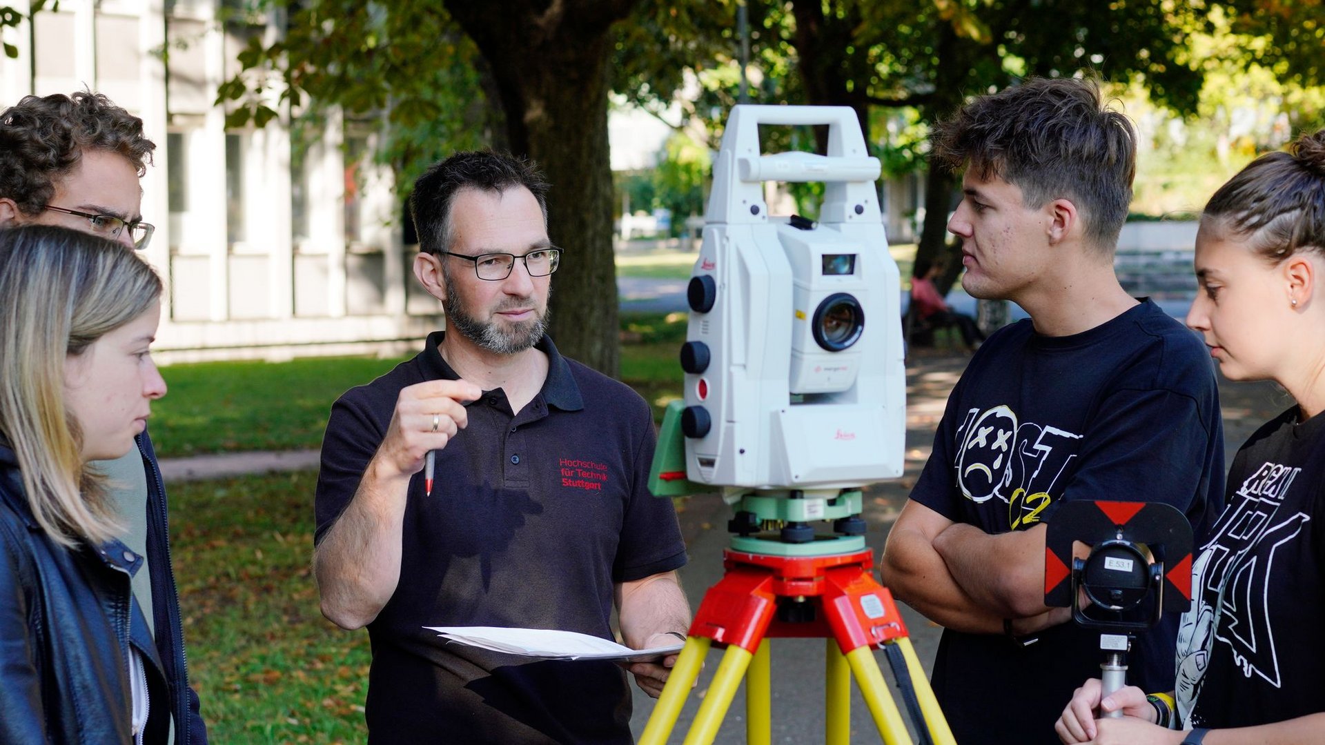 Vermessungsübung im Stadtgarten
