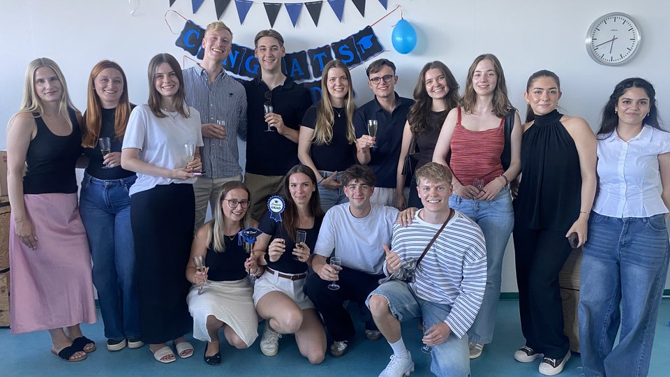 Absolvent:innen des Studiengangs BW