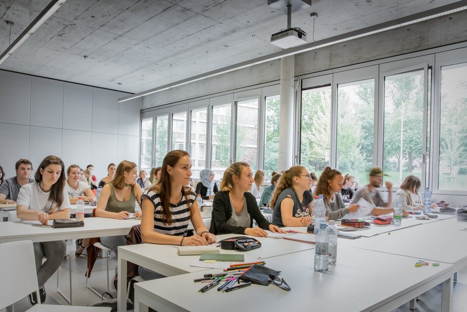 Bachelor-Wirtschaftspsychologie-Vorlesungssaal